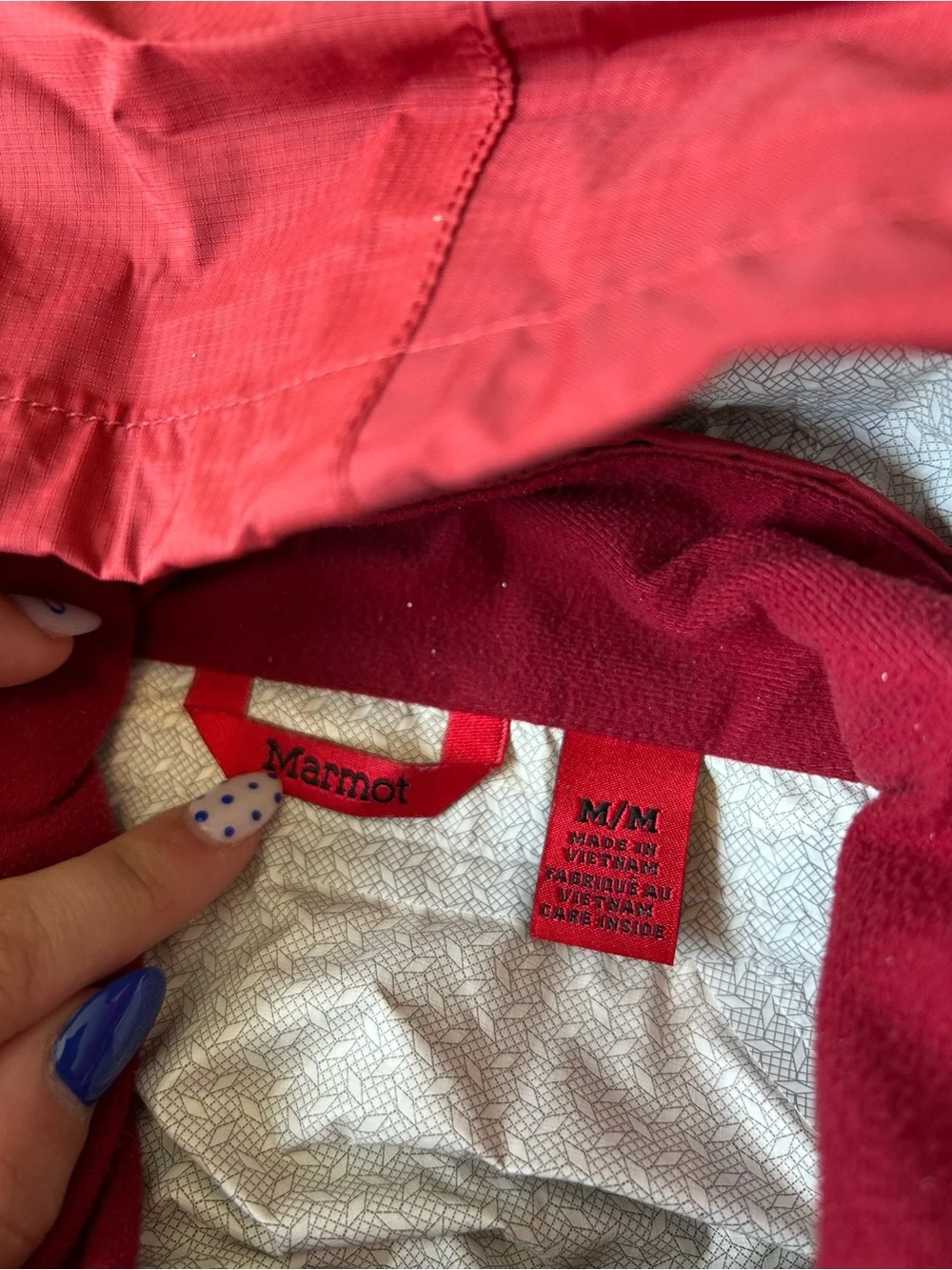 Marmot Boys Red Hooded Rain Jacket Size Medium